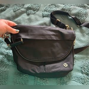Lululemon Purse